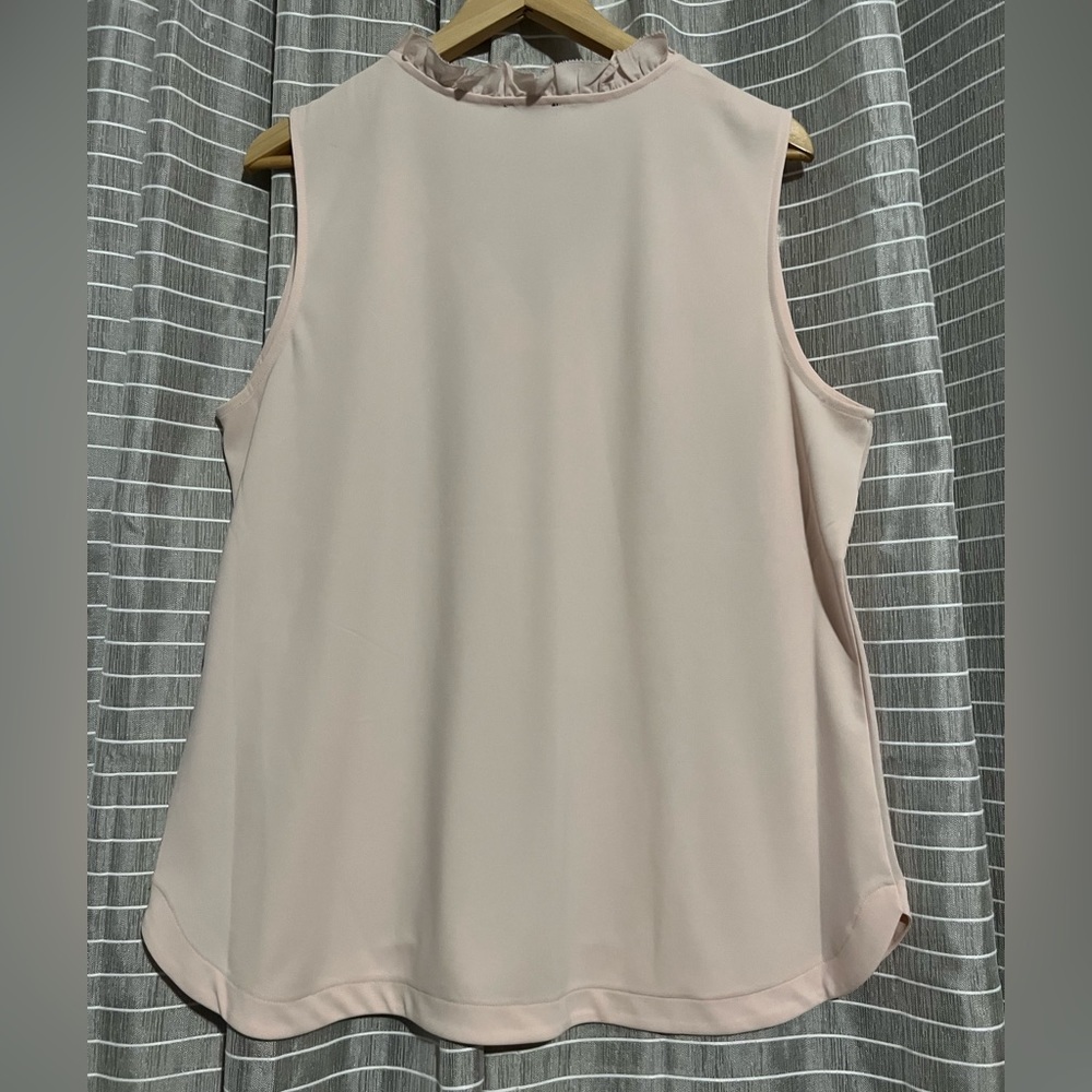 Ann Taylor Large Pink Sleeveless Top - Picture 3 of 5